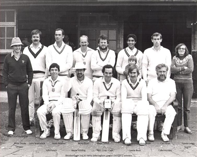 1985 2nd XI Hetrs Selectaglaze Div 2 Winners.jpg